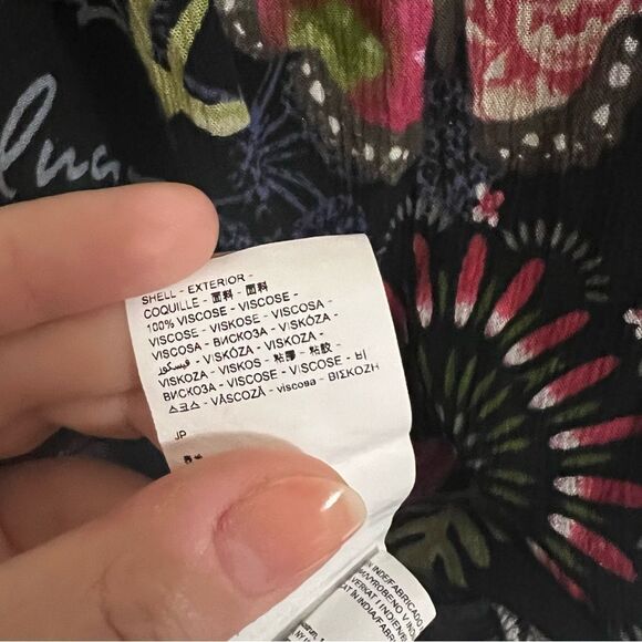 Desigual floral butterfly blouse black women’s size medium - Picture 6 of 11